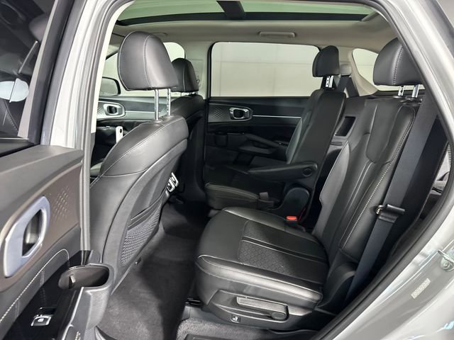 Used 2023 Kia Sorento SX image 25