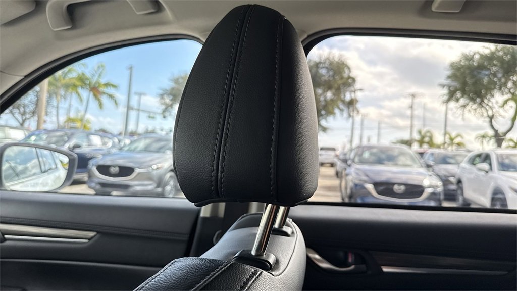 Used 2023 MAZDA CX-5 AWD 2.5 S w/ Premium Plus Pkg image 17