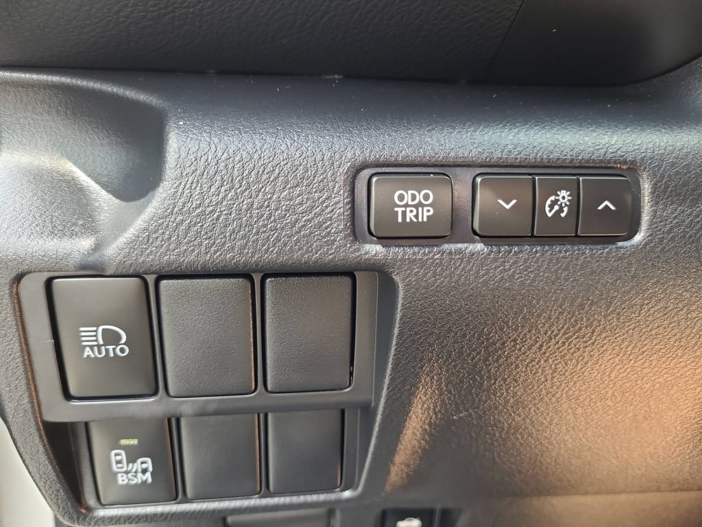 Used 2020 Lexus IS 300 w/ Accessory Package RWD image 17