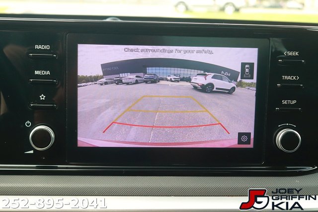 Used 2022 Kia K5 LXS FWD image 26