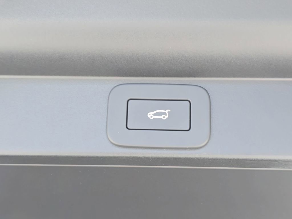 New 2026 Land Rover Range Rover SE AWD/4WD image 13