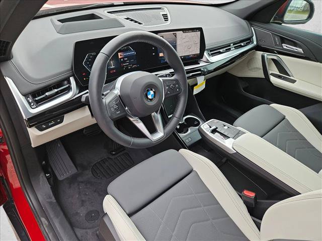 Used 2026 BMW X1 xDrive28i w/ Technology Package AWD/4WD image 3