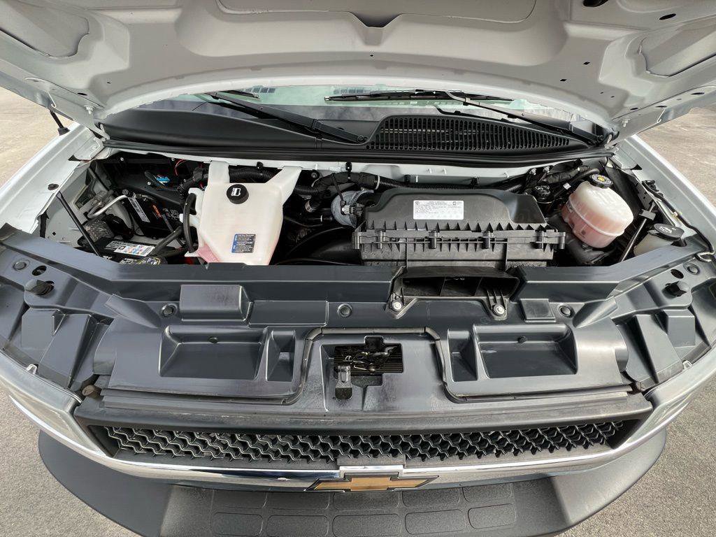 Used 2024 Chevrolet Express 2500 w/ Driver Convenience Package image 41