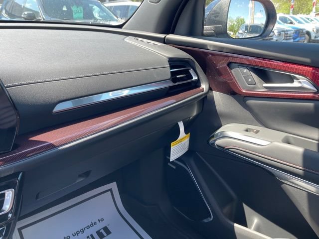 New 2026 Chevrolet Traverse Z71 w/ Enhanced Driving Package AWD/4WD image 26