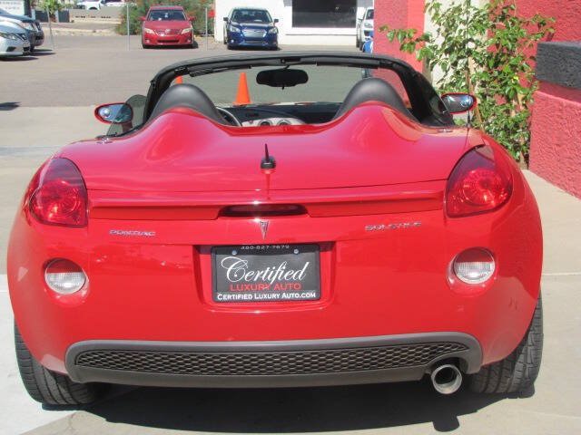 Used 2007 Pontiac Solstice Convertible w/ Premium Package RWD image 10