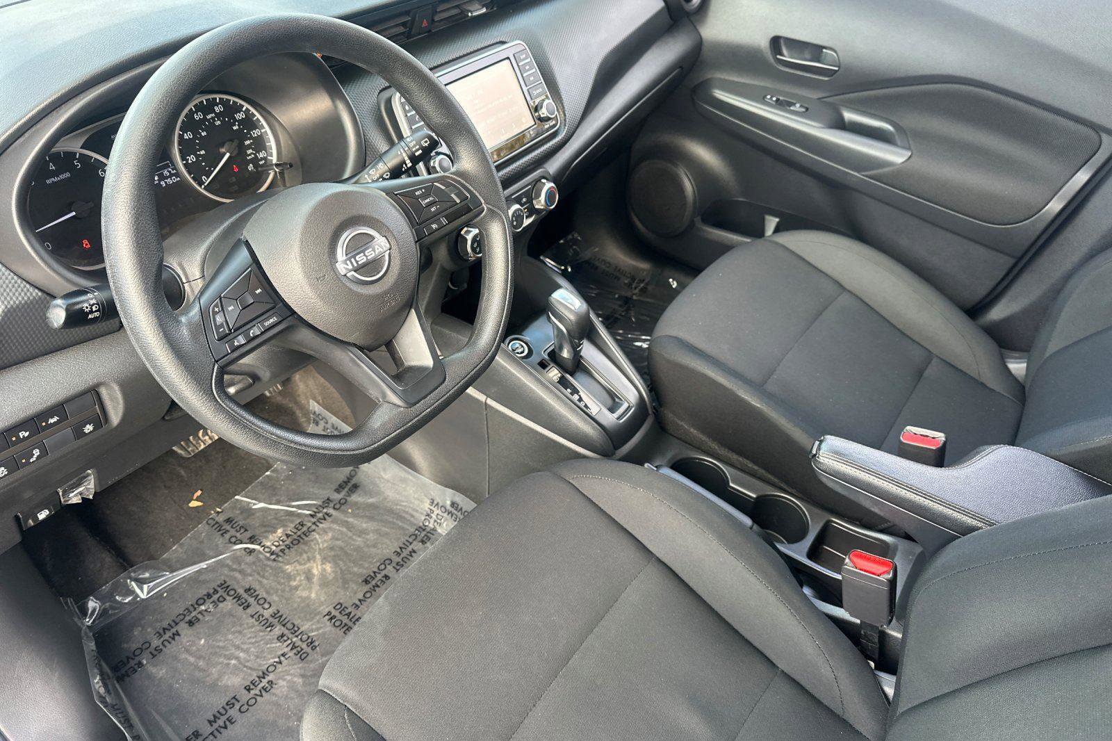 Used 2024 Nissan Kicks S image 9