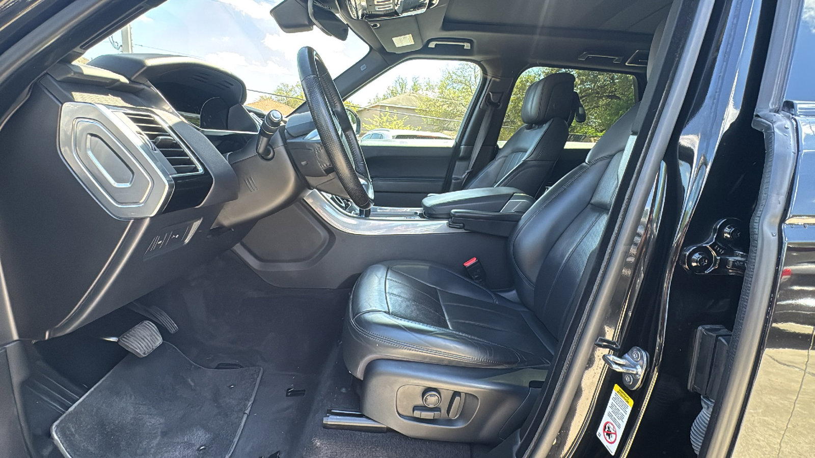 Used 2018 Land Rover Range Rover Sport HSE AWD/4WD image 9