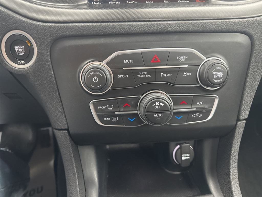 Used 2023 Dodge Charger SXT w/ Blacktop Special Edition image 27