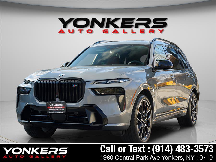 Used 2024 BMW X7 M60i w/ Executive Package image 23
