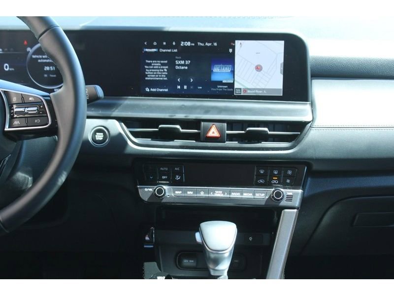 Used 2025 Kia Seltos EX AWD/4WD image 16