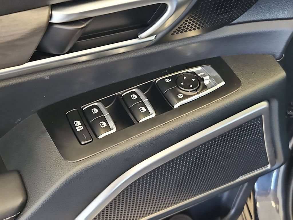 Used 2025 Kia Telluride EX X-Line AWD/4WD image 11