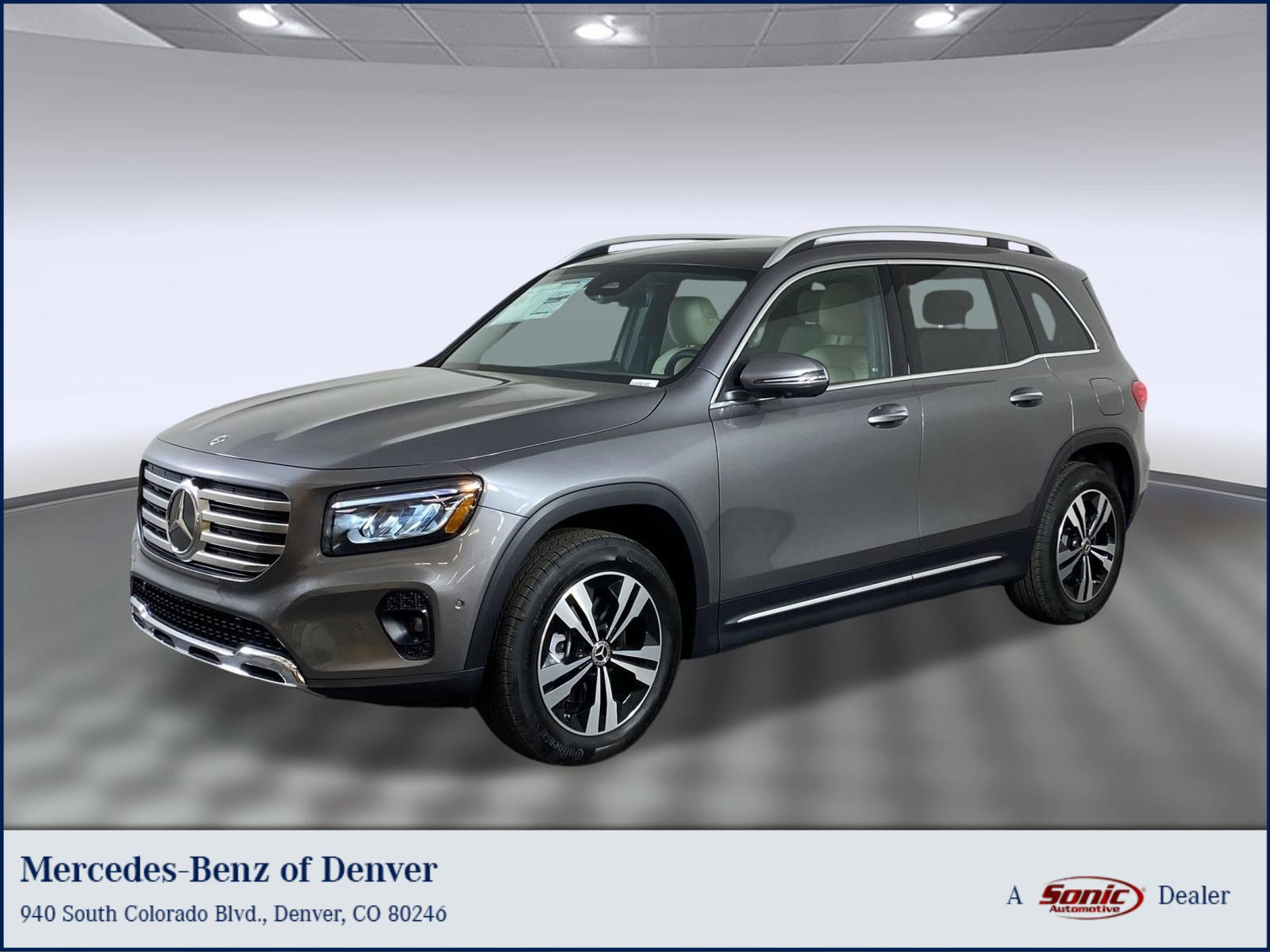 Used 2026 Mercedes-Benz GLB 250 4MATIC image 1