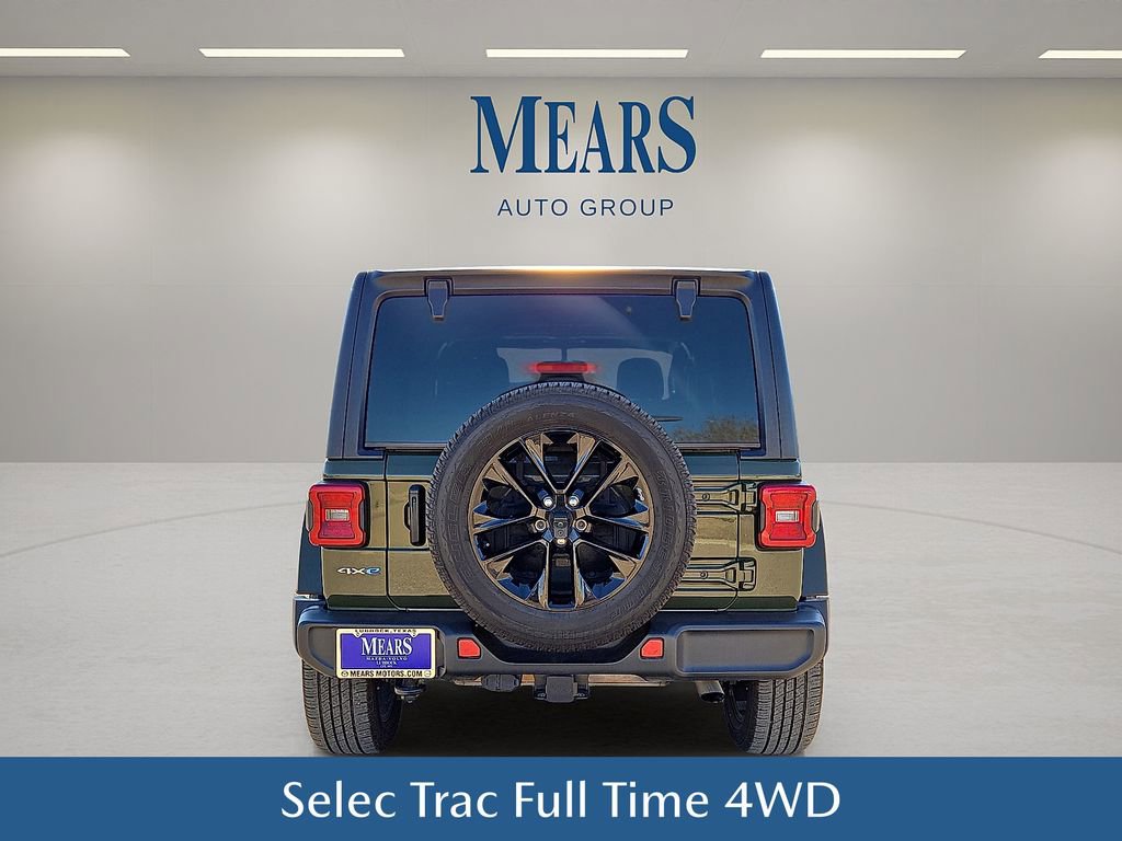 Used 2021 Jeep Wrangler Unlimited Sahara image 5