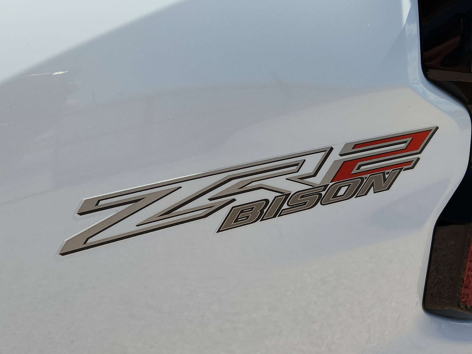 Used 2024 Chevrolet Colorado ZR2 w/ ZR2 Bison Edition image 8