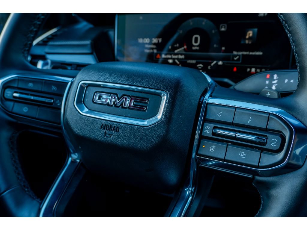 Used 2025 GMC Acadia Elevation image 30