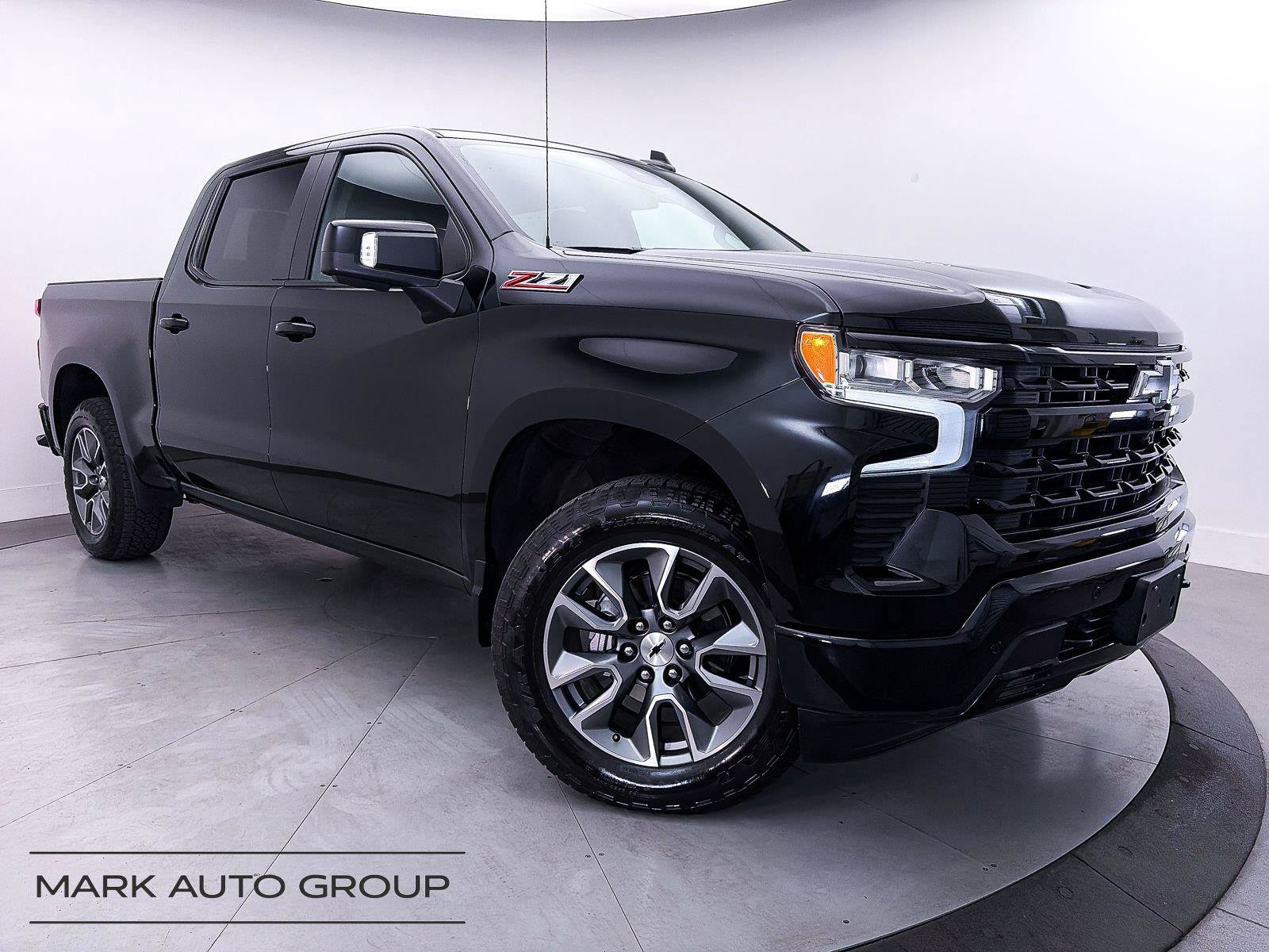 Used 2024 Chevrolet Silverado 1500 RST w/ All Star Edition Plus AWD/4WD image 3