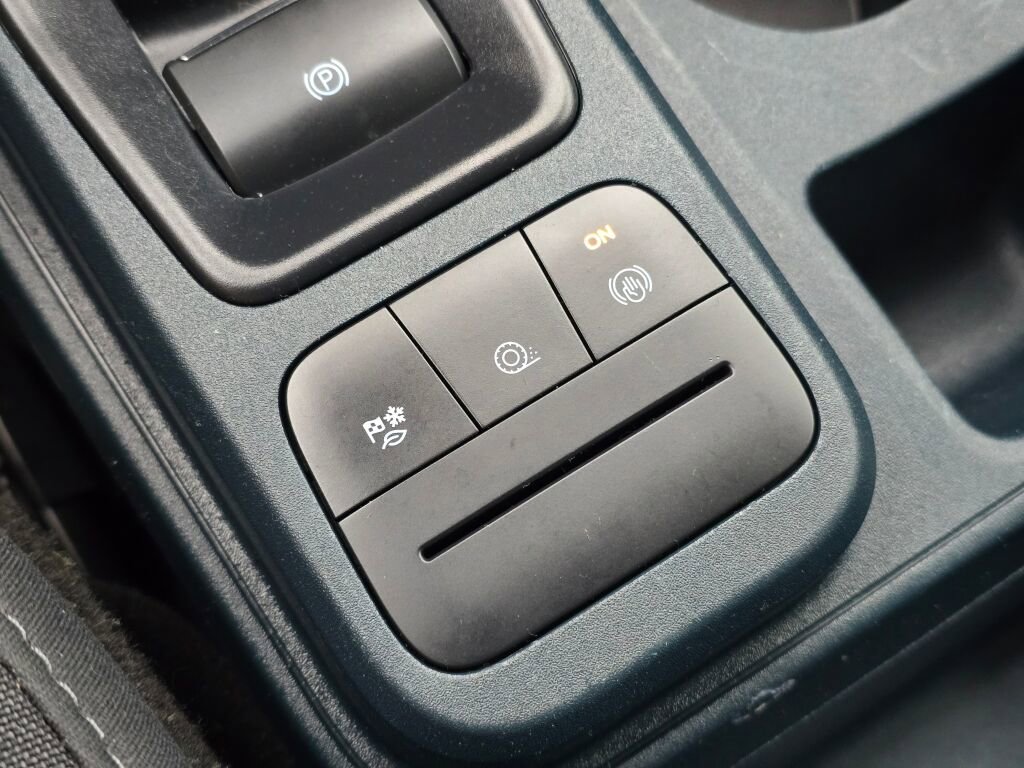 Used 2024 Ford Maverick XL image 31