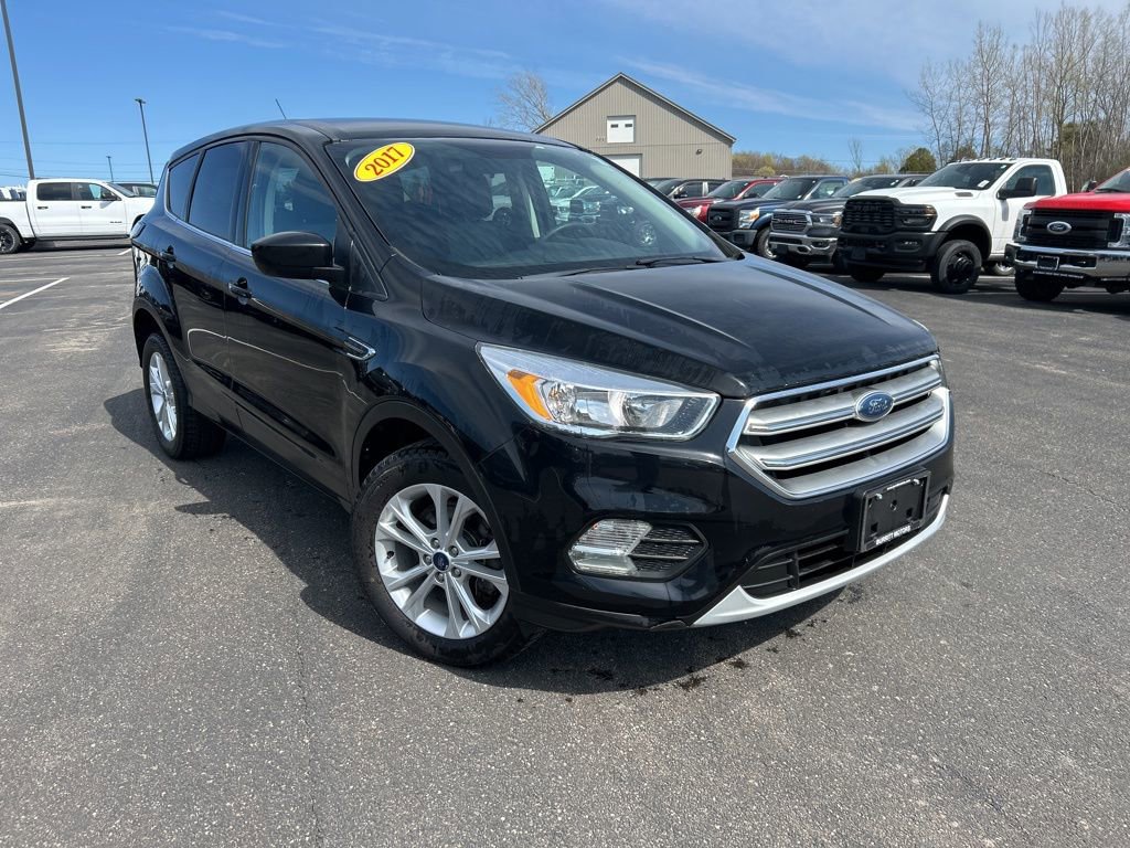 Used 2017 Ford Escape SE