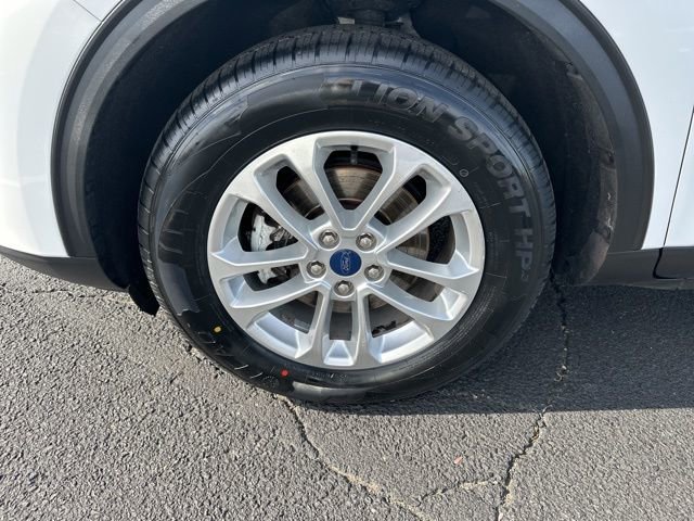 Used 2022 Ford Escape SE image 27