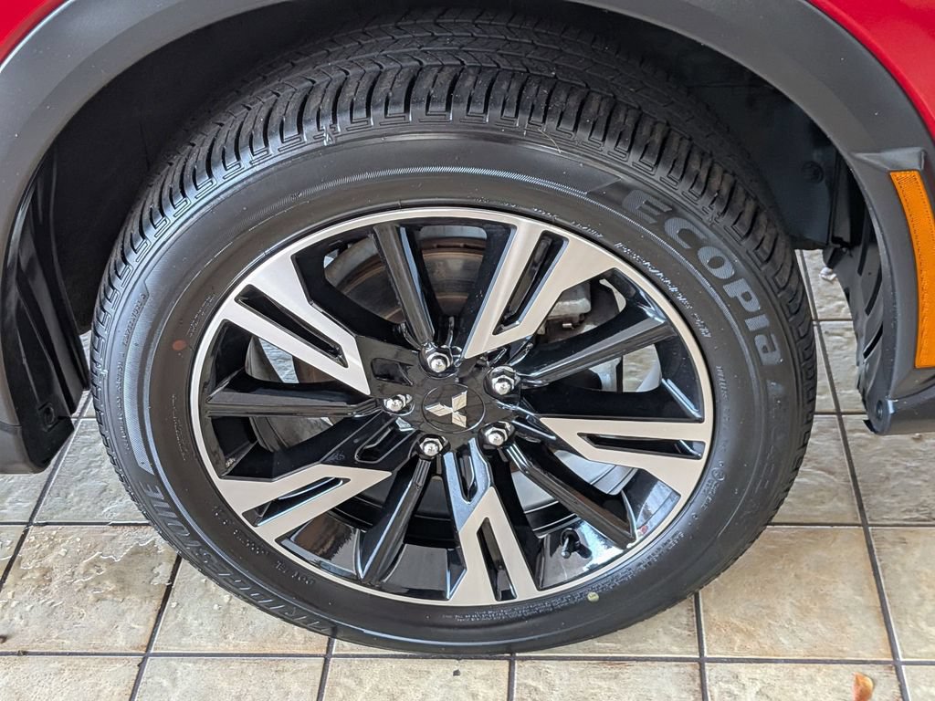 Used 2025 Mitsubishi Eclipse Cross SE AWD/4WD image 34