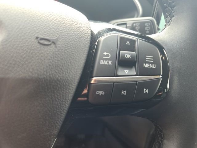 Used 2025 Ford Escape Platinum image 20