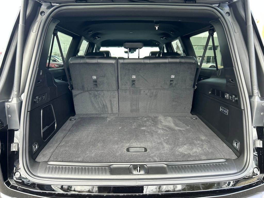 New 2026 Jeep Grand Wagoneer L 4WD image 27