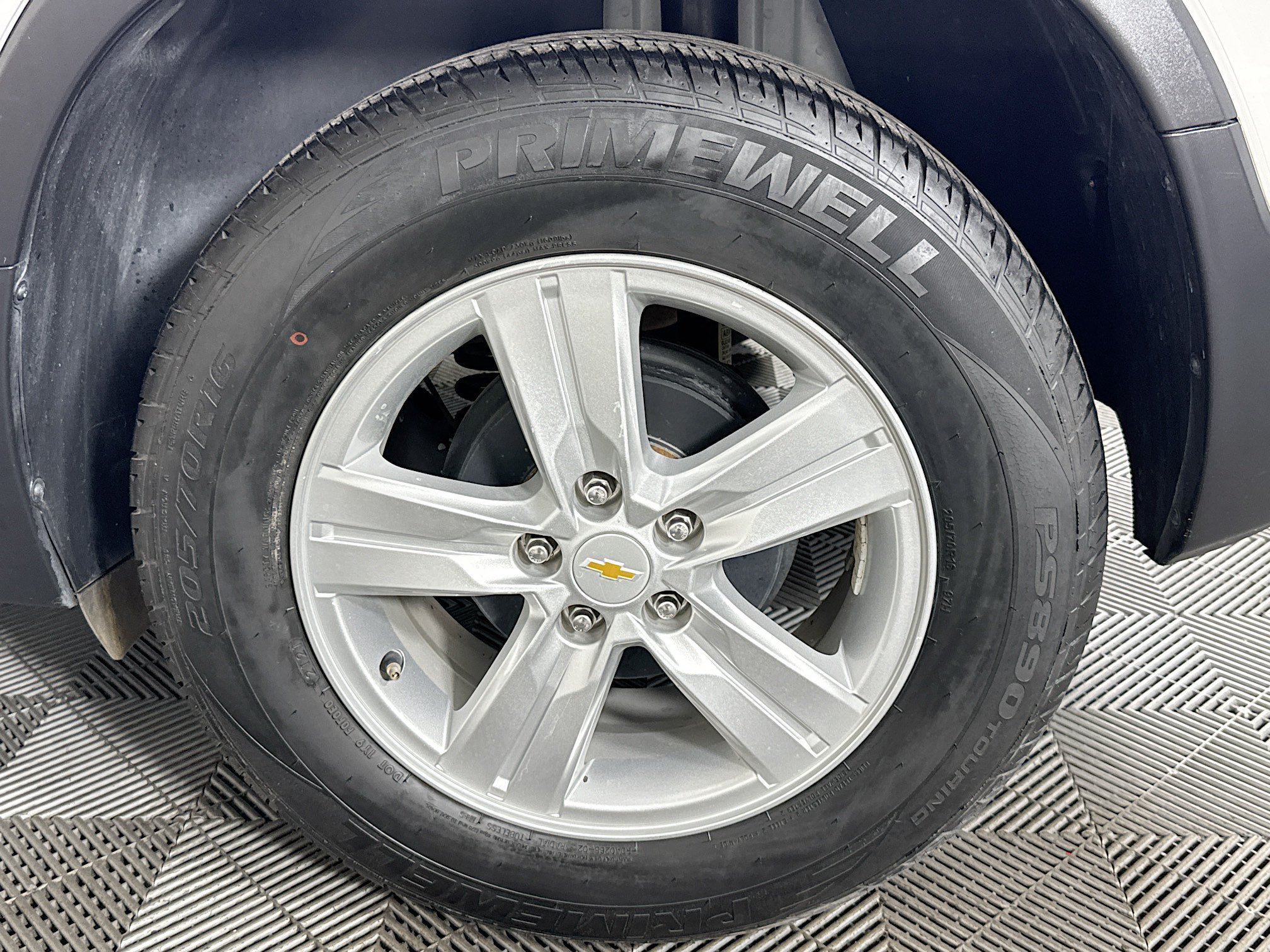 Used 2021 Chevrolet Trax LS w/ Tint and Cruise Package FWD image 63