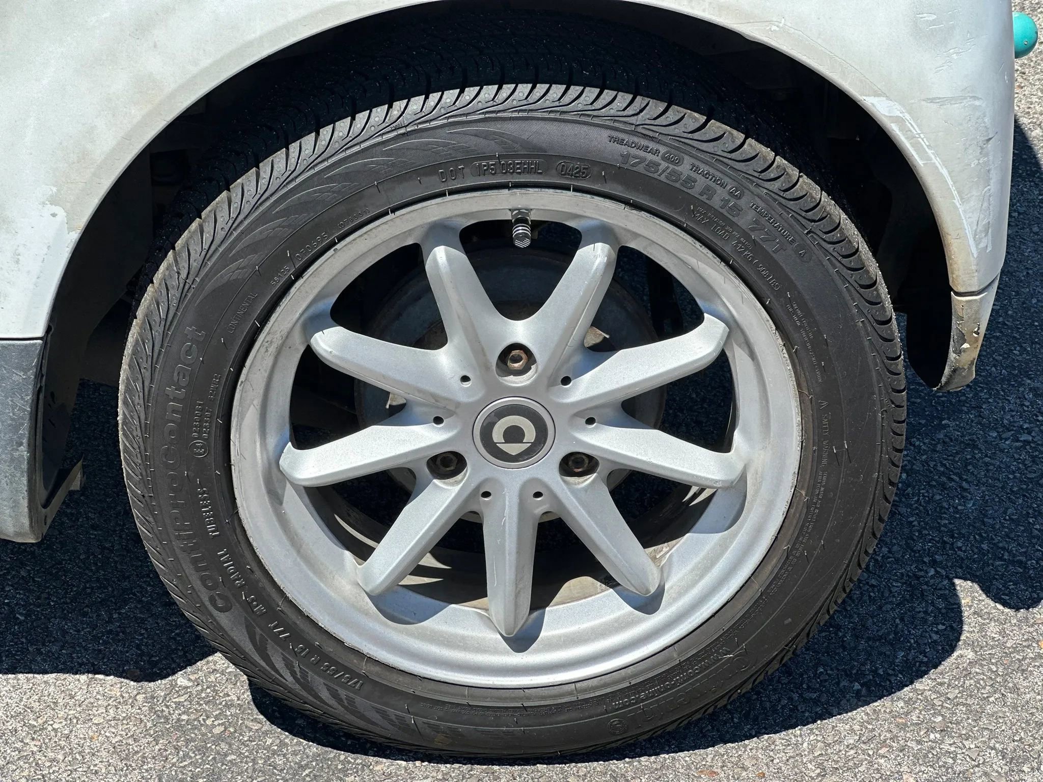 Used 2015 smart fortwo pure image 15