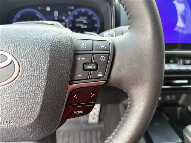 Used 2026 Toyota Camry XSE w/ Premium Plus Package FWD image 17