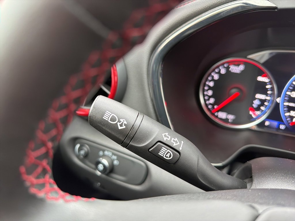 Used 2023 Chevrolet Blazer RS image 35