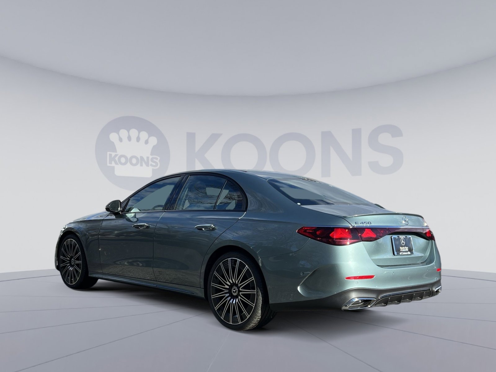 New 2026 Mercedes-Benz E 450 4MATIC Sedan image 4