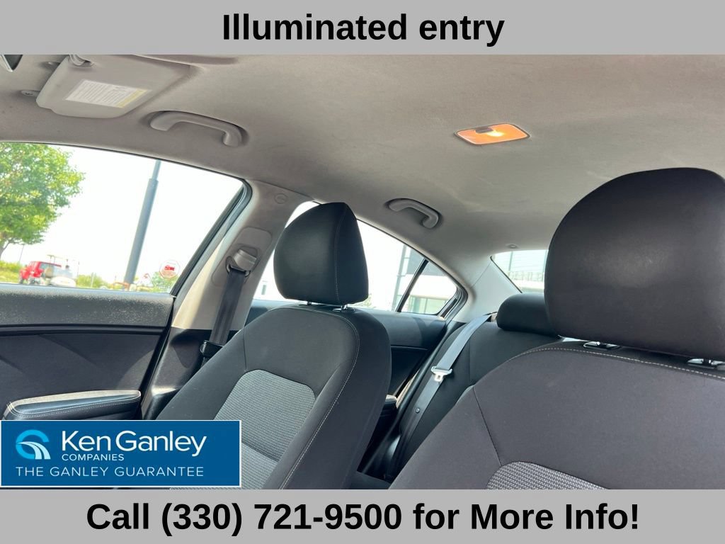 Used 2017 Kia Forte LX FWD image 39