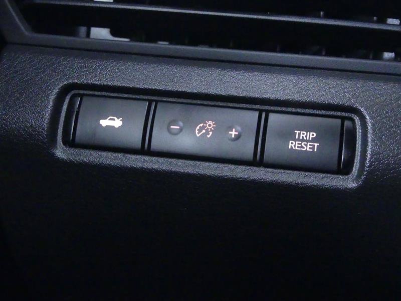 Used 2020 Nissan Altima 2.5 S AWD/4WD image 27