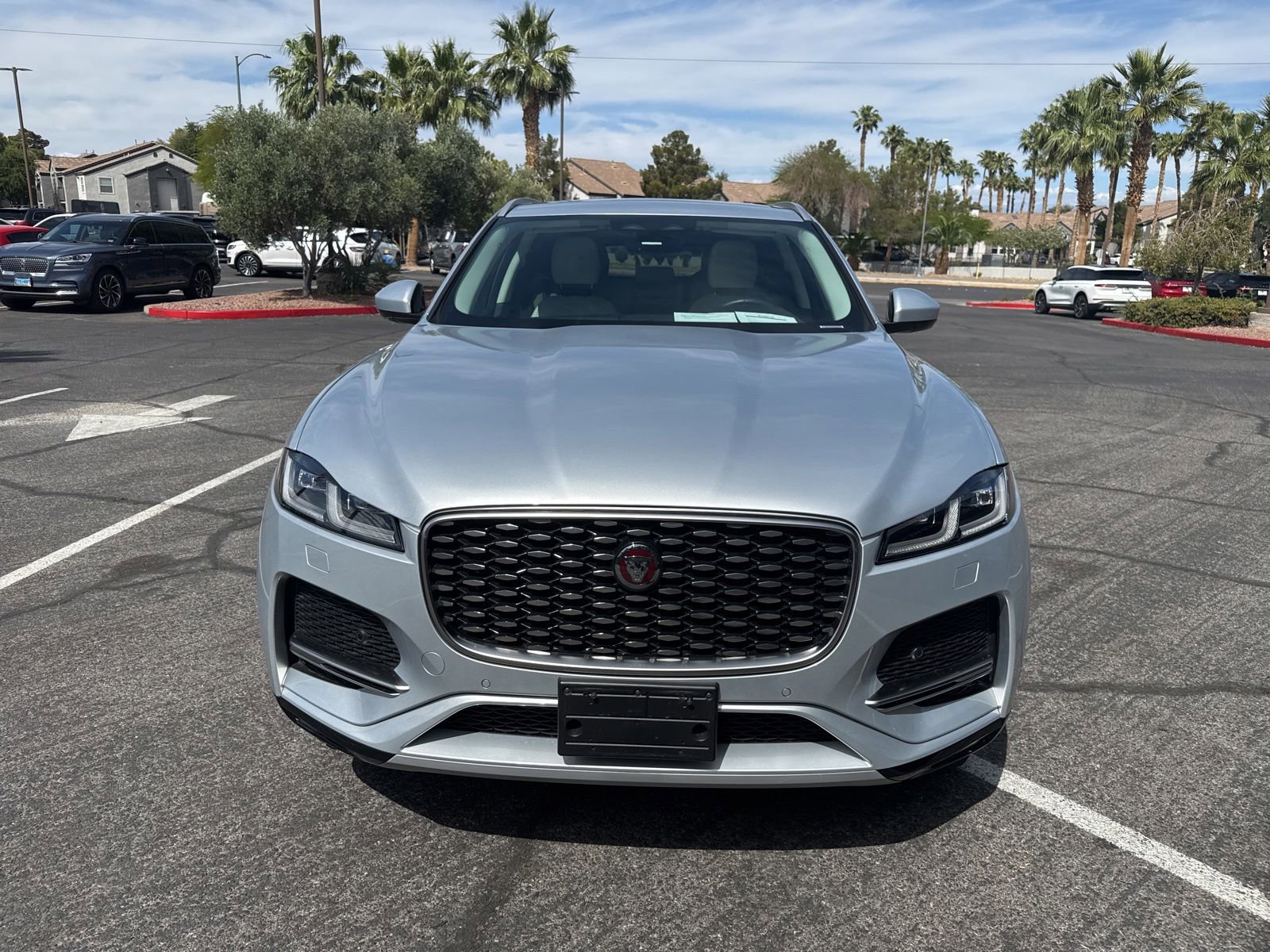 Used 2023 Jaguar F-PACE S AWD/4WD image 2