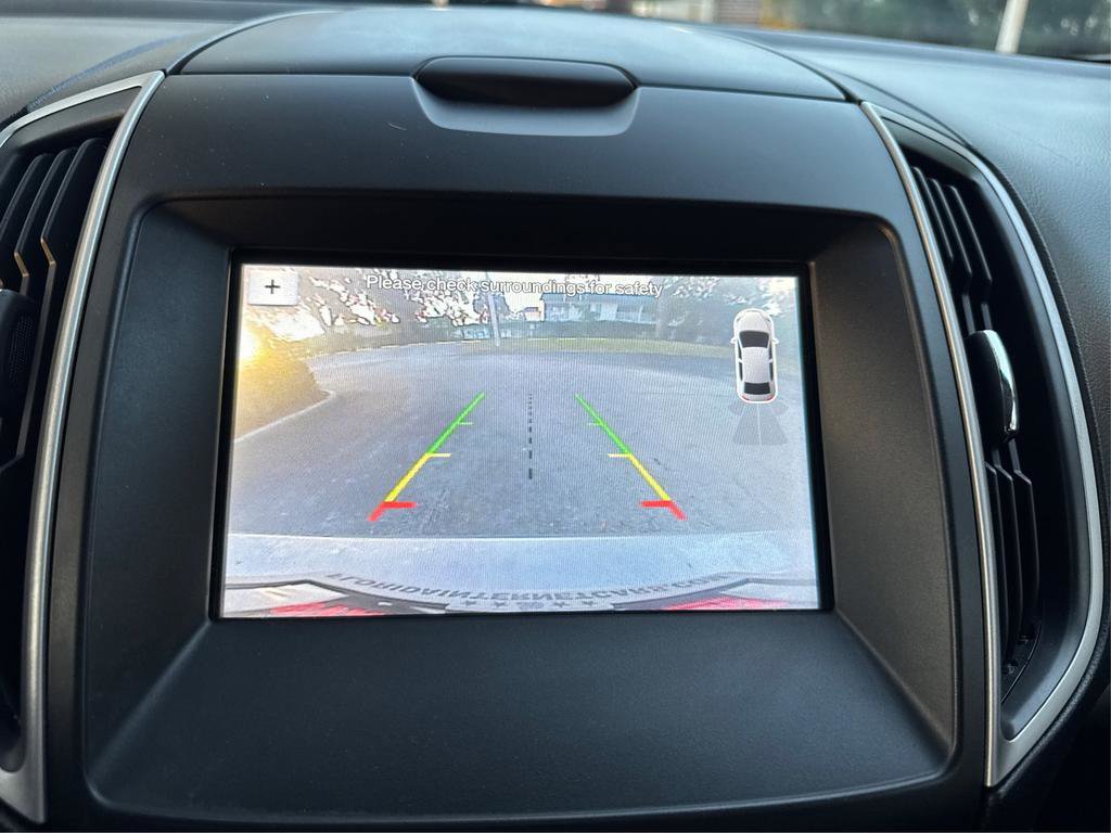 Used 2016 Ford Edge SEL w/ Equipment Group 201A image 21