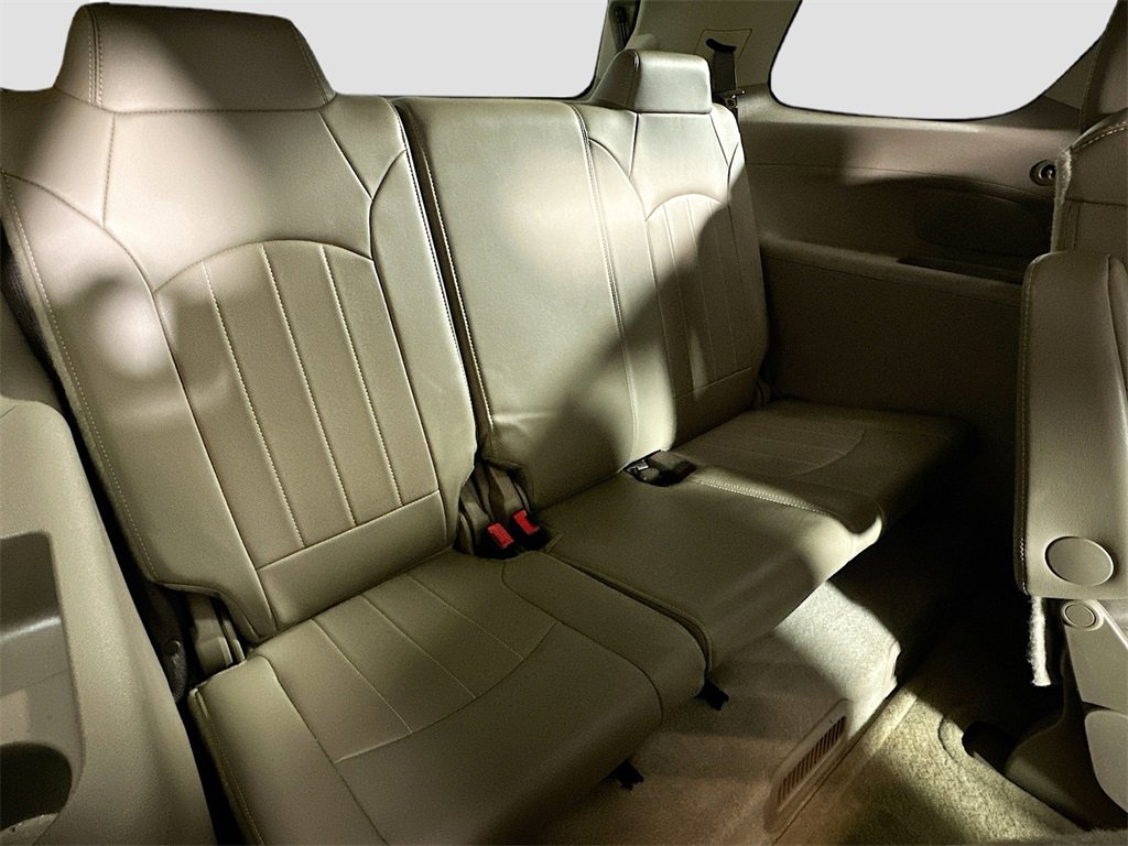 Used 2016 GMC Acadia Denali image 29