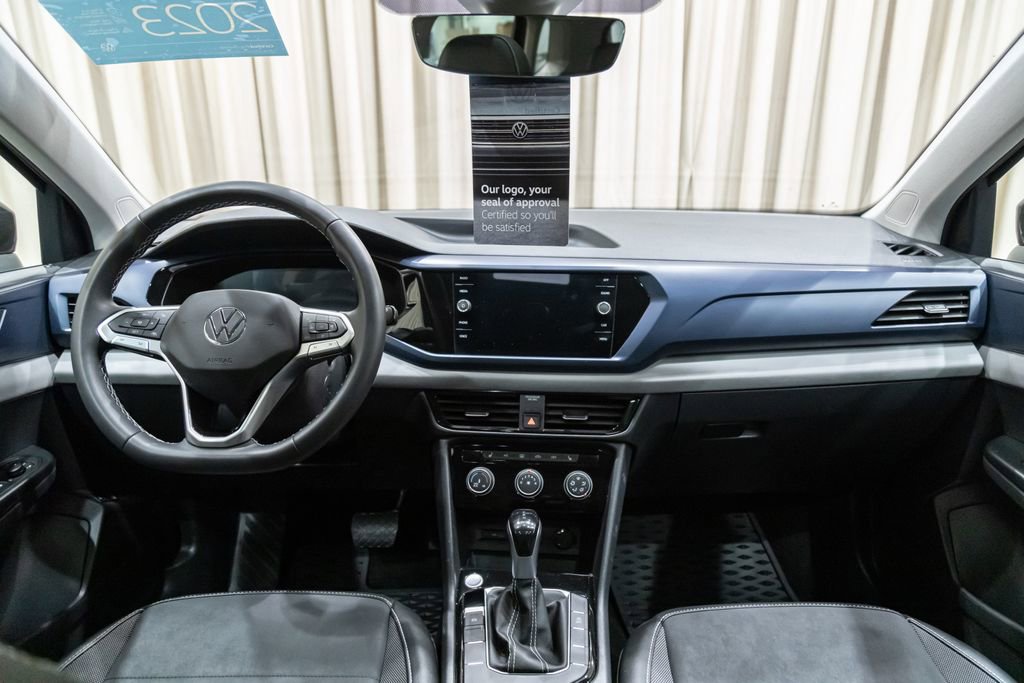 Certified 2023 Volkswagen Taos SE w/ Panoramic Sunroof Package FWD image 13