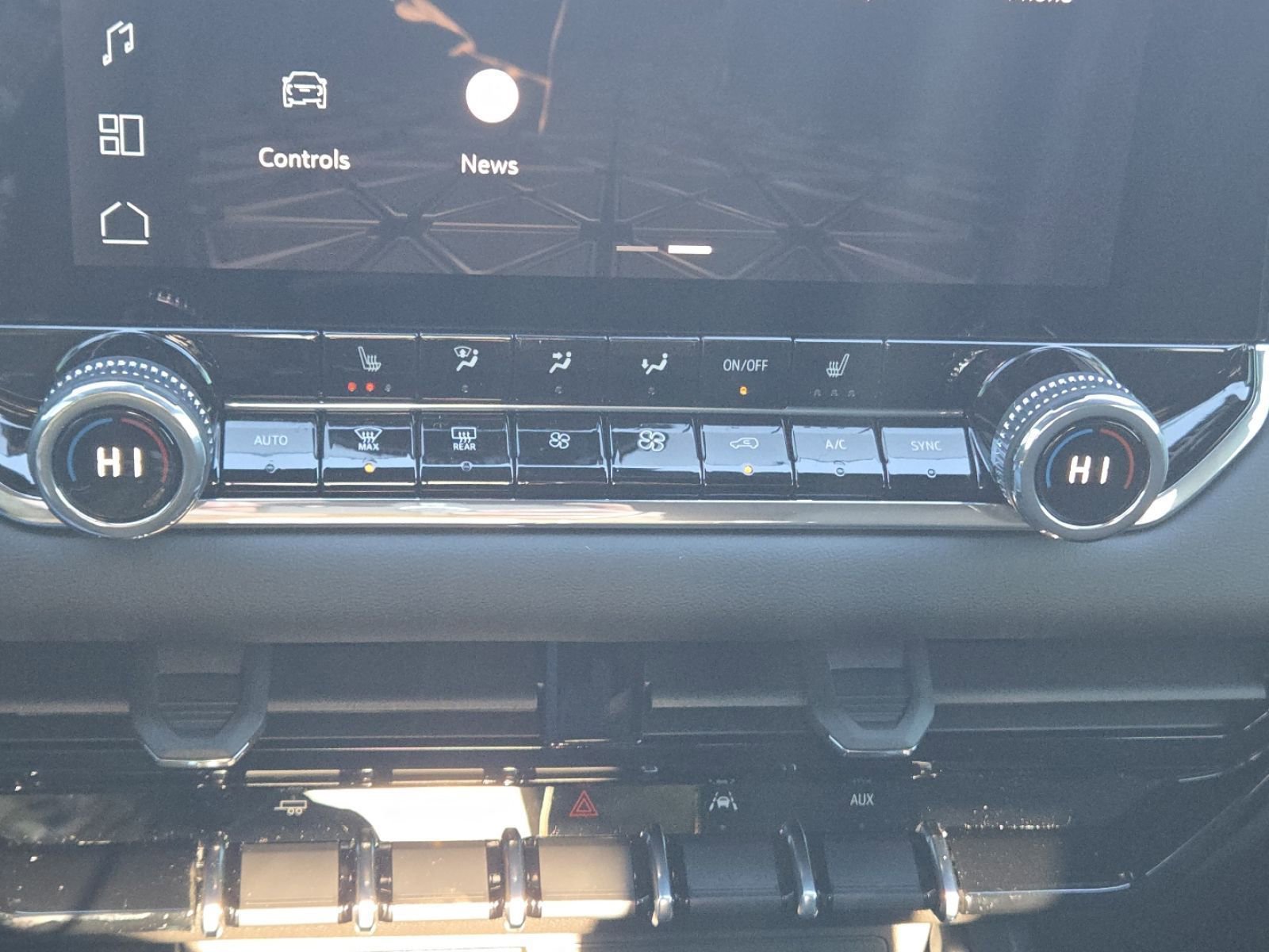 New 2026 GMC Canyon Elevation w/ Convenience Package RWD image 30