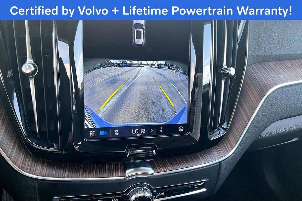 Used 2023 Volvo XC60 T8 Plus image 29