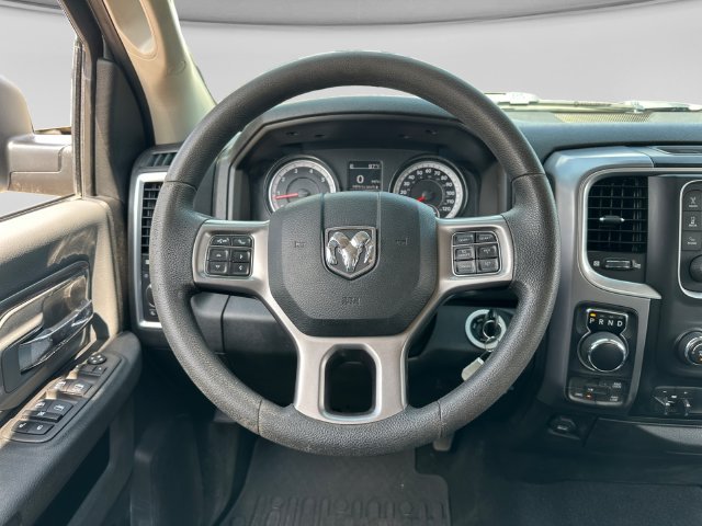 Used 2022 RAM 1500 Classic SLT w/ Protection Group AWD/4WD image 14