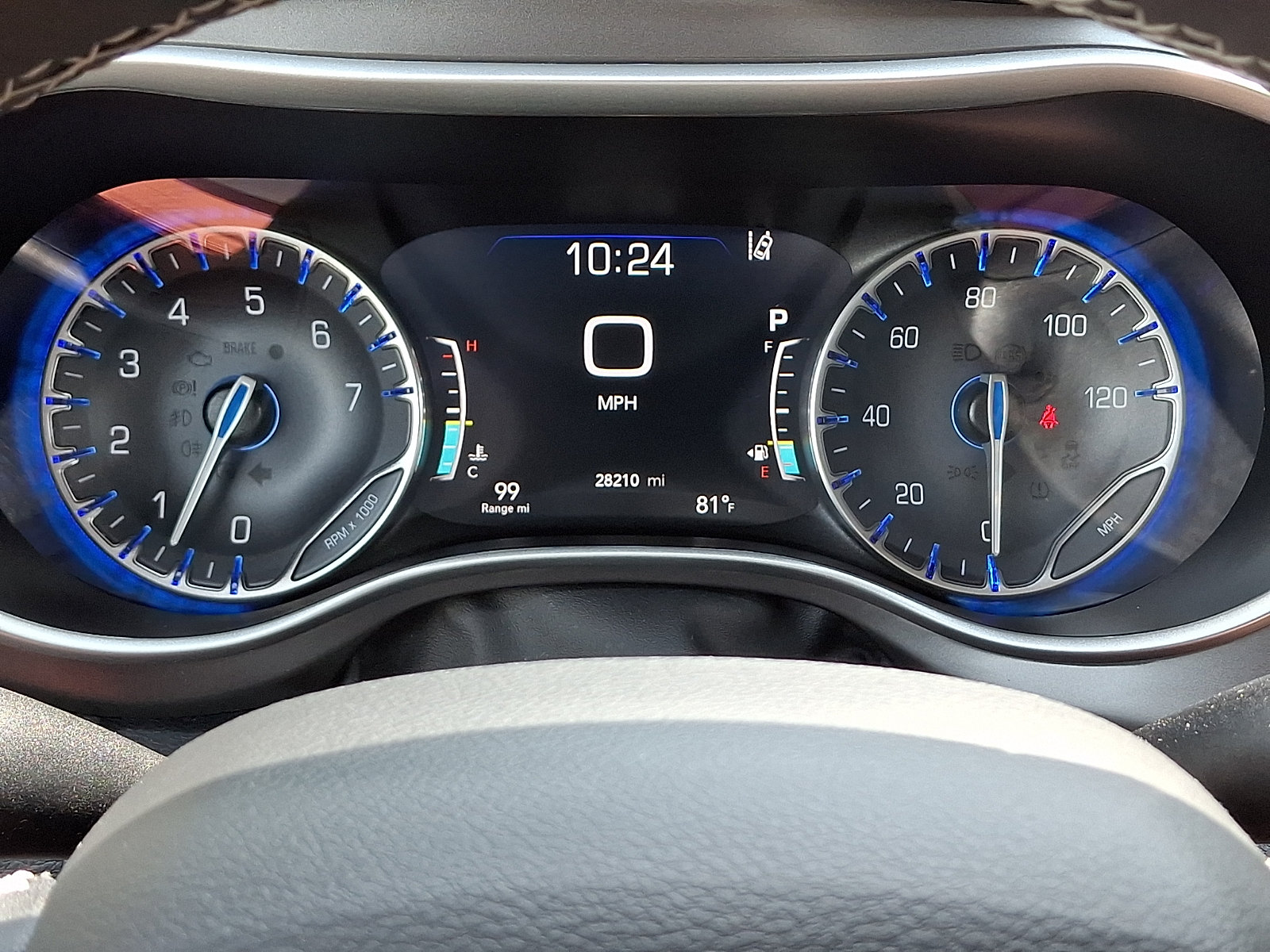 Used 2023 Chrysler Pacifica Touring-L AWD/4WD image 21