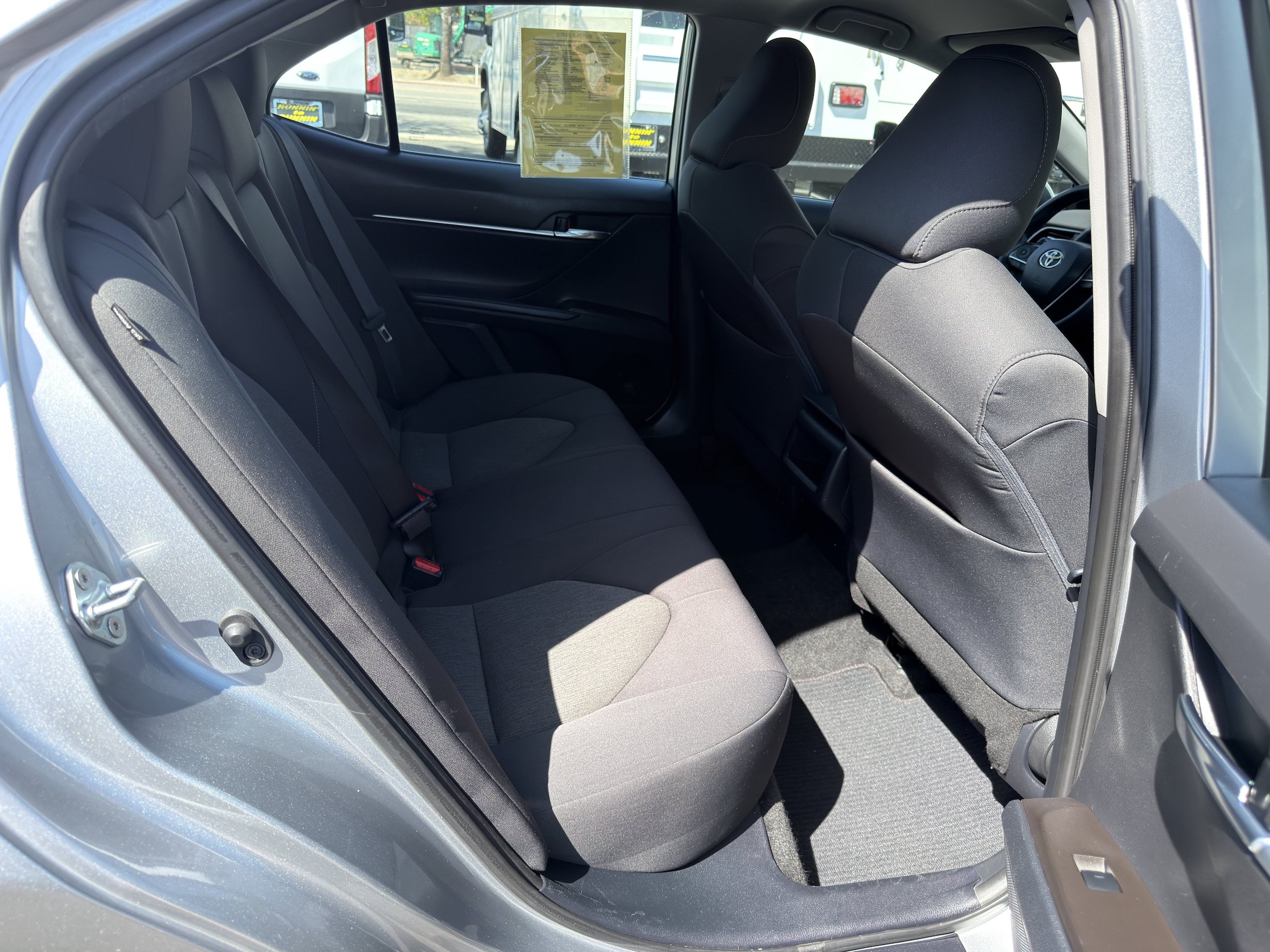 Used 2022 Toyota Camry LE w/ Convenience Package FWD image 12