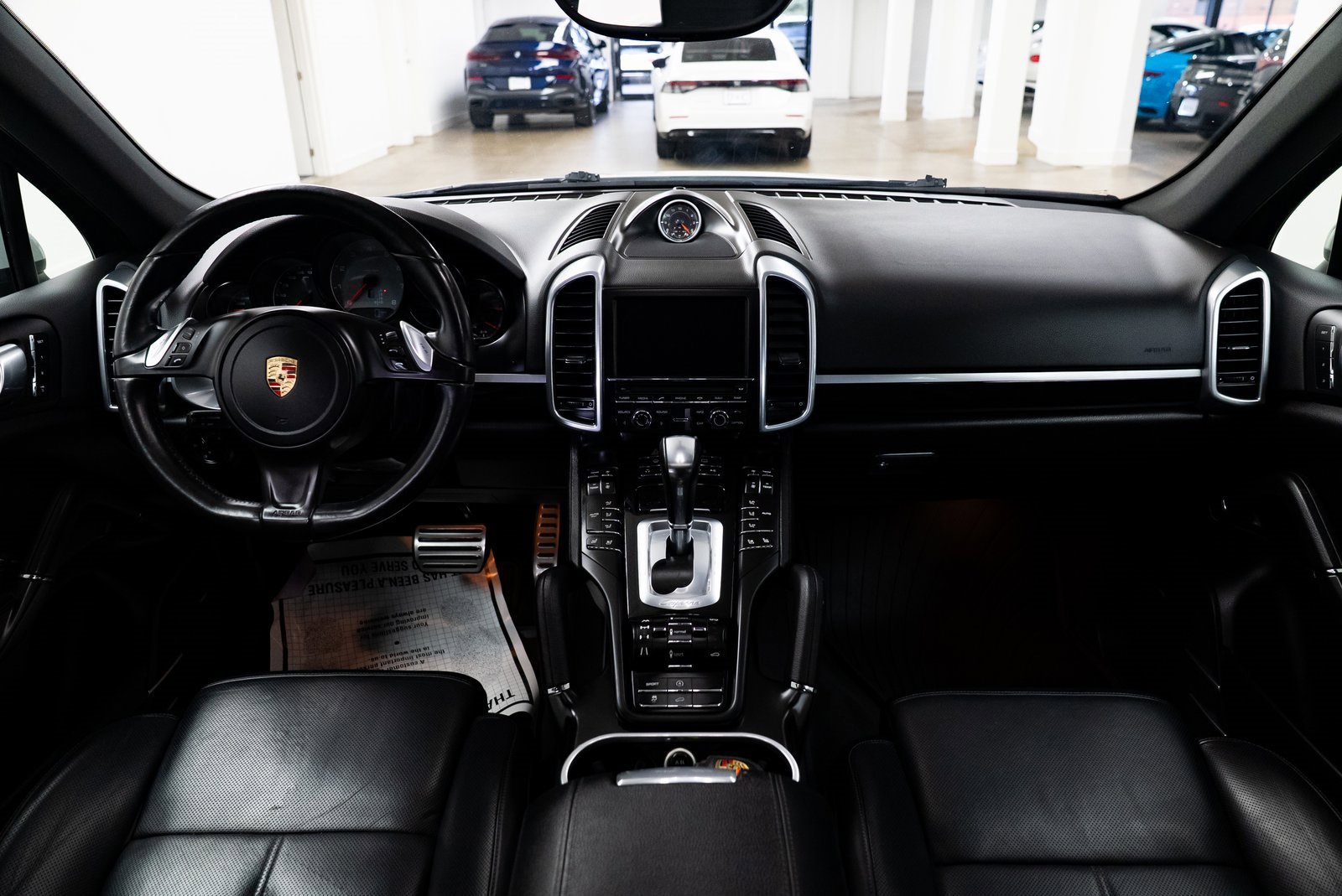 Used 2013 Porsche Cayenne S image 8