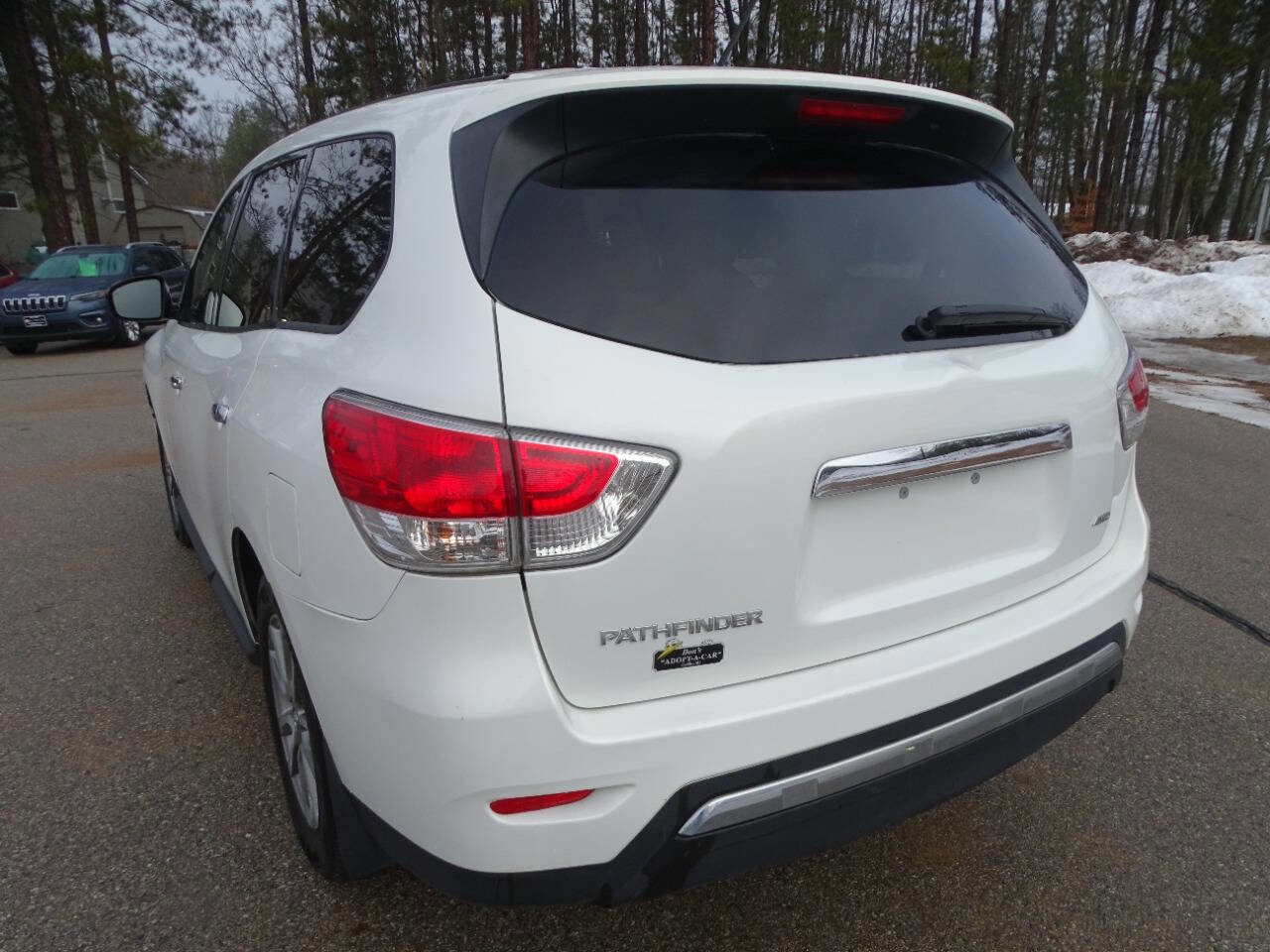 Used 2013 Nissan Pathfinder S image 6