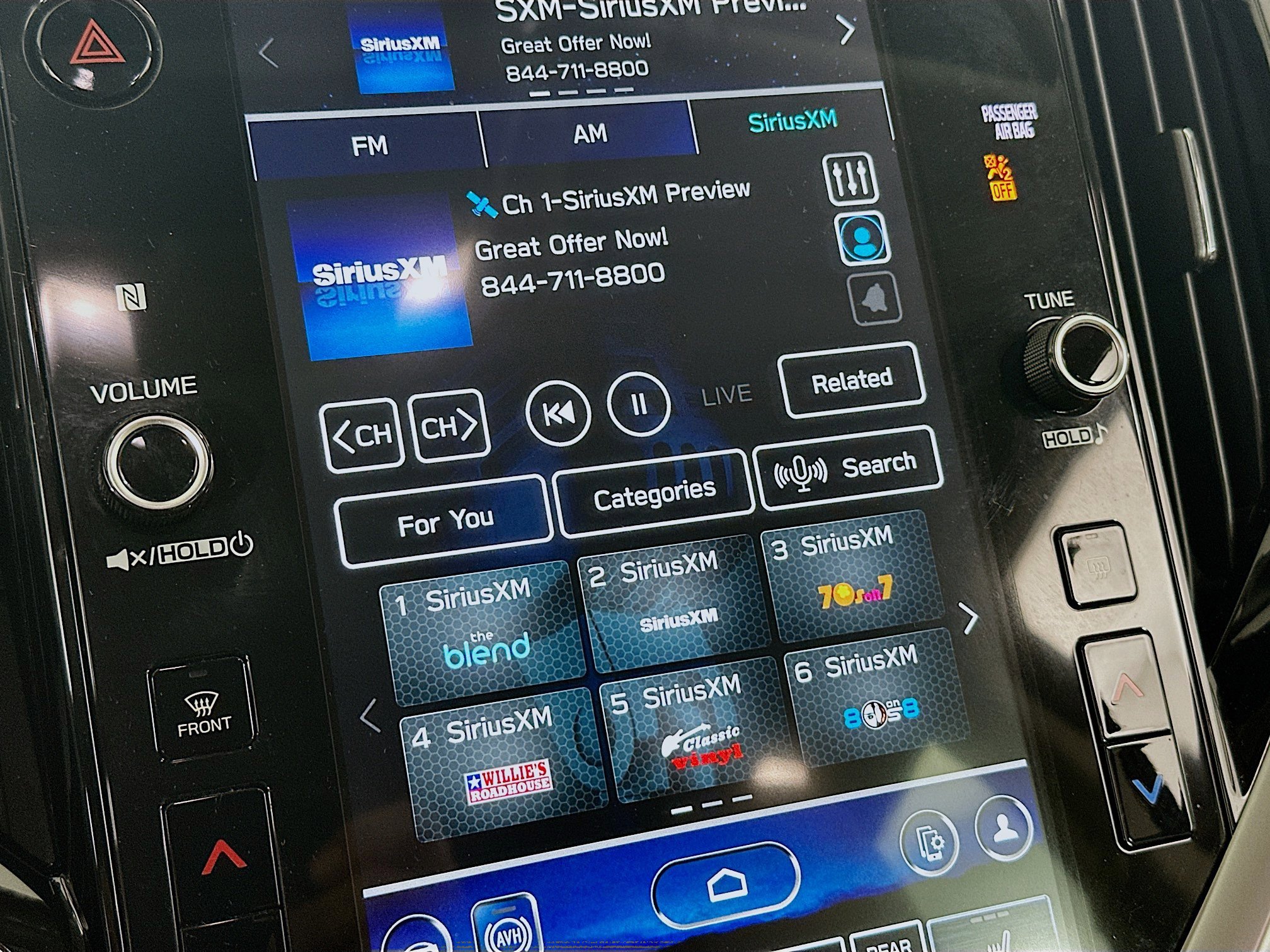 Used 2025 Subaru Ascent Premium image 21