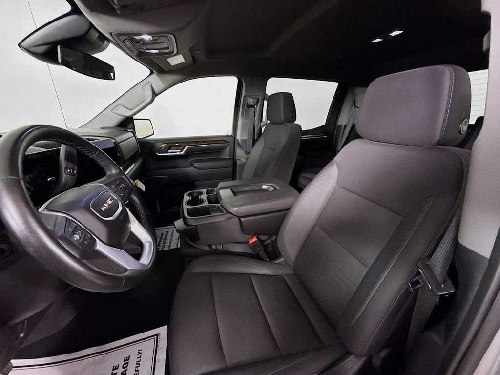 Used 2024 GMC Sierra 1500 Elevation AWD/4WD image 11