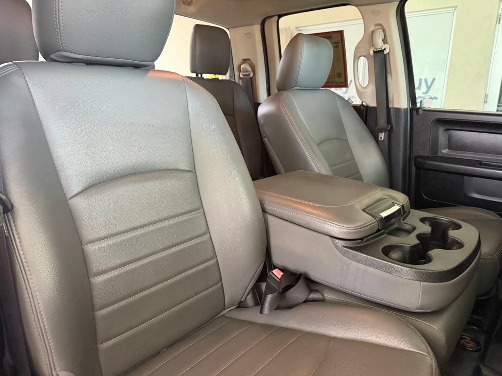 Used 2018 RAM 1500 Tradesman AWD/4WD image 24