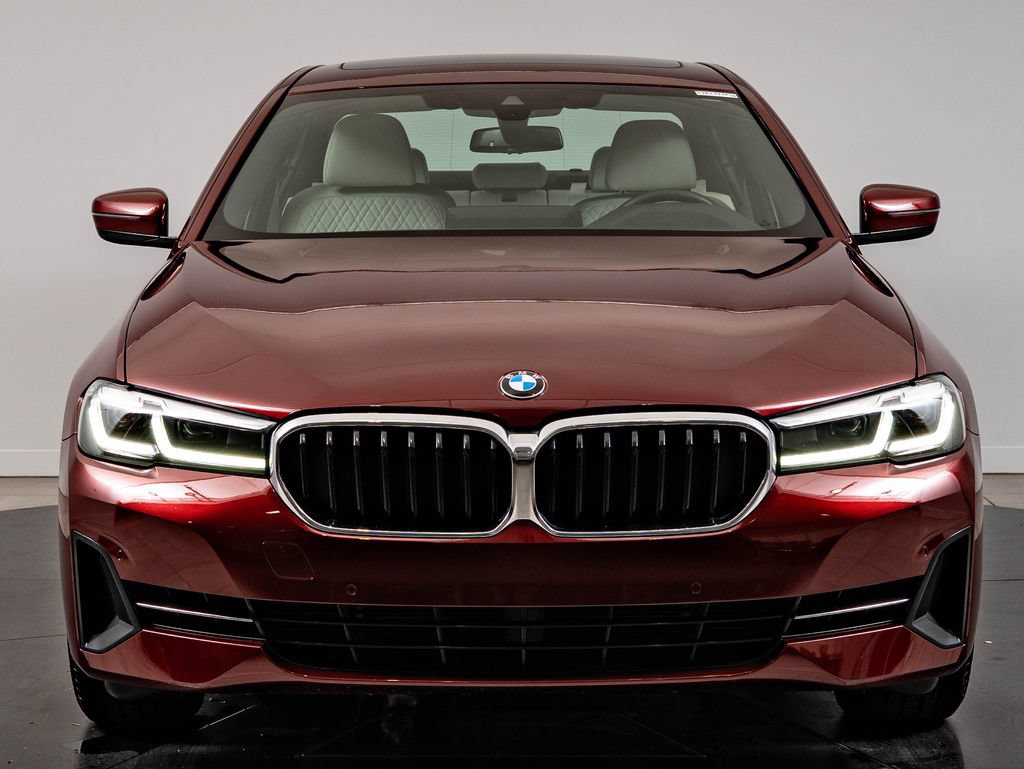 Used 2023 BMW 540i xDrive w/ Executive Package AWD/4WD image 2