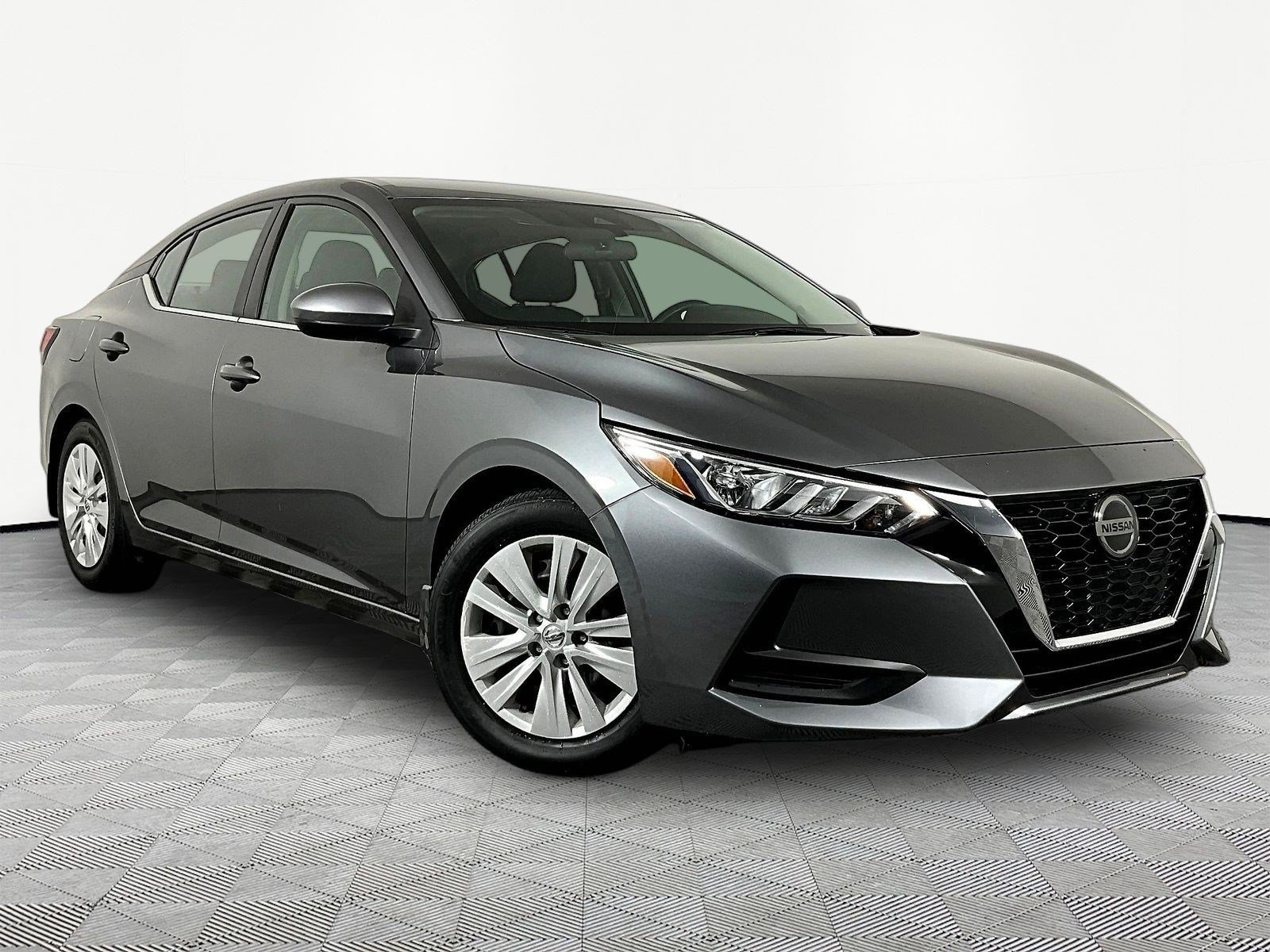 Certified 2023 Nissan Sentra S FWD image 3