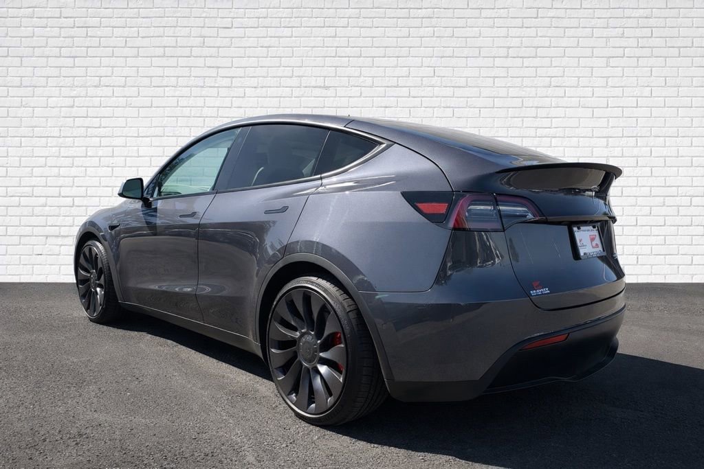 Used 2021 Tesla Model Y Performance image 6